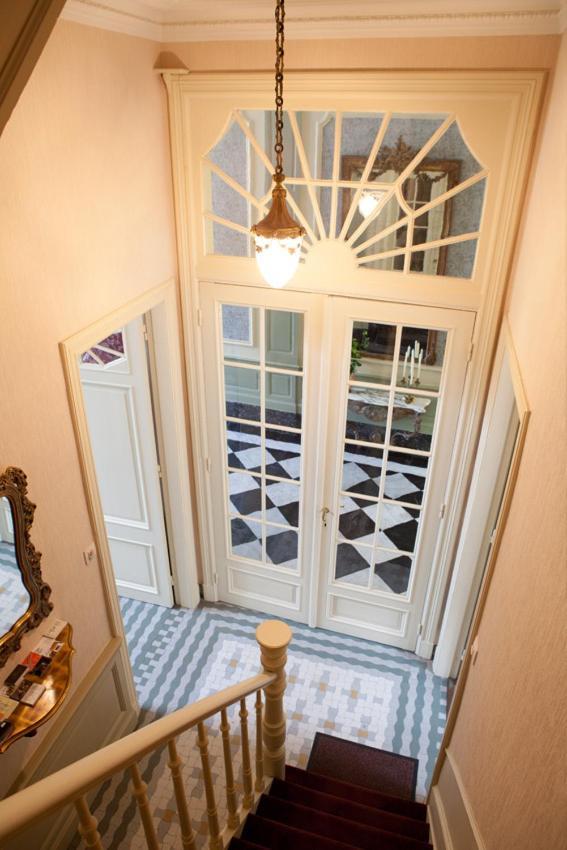 La Porte Cochere Ieper Exteriör bild